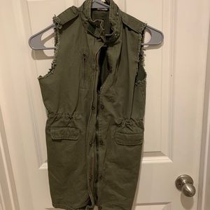 hayden girls green cut off sleeve jacket